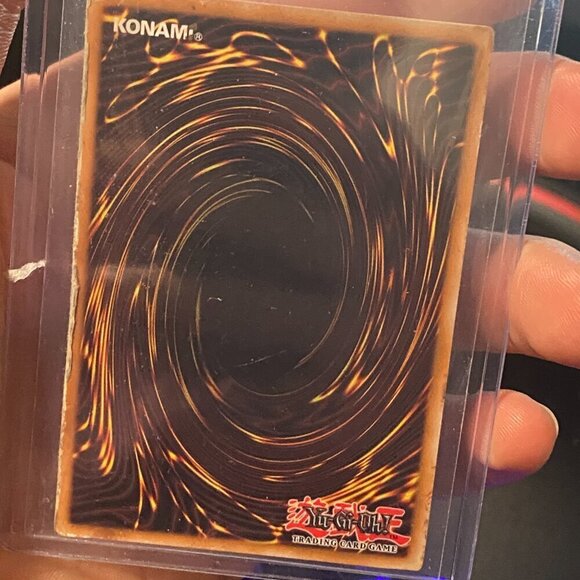 Vintage Dark Magician Yugioh Card JUMP-EN049 Shonen Jump Promo Holpgraphic - Picture 5 of 6